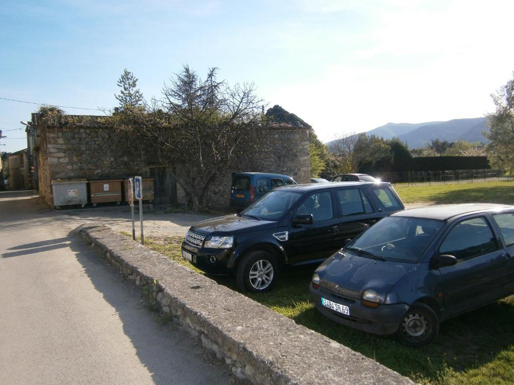 Gite L'Etape Vallon-Pont-d'Arc Exterior photo